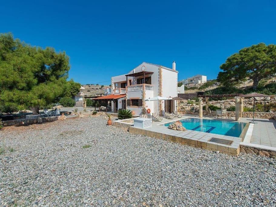 Villa Pefki Eksteriør billede