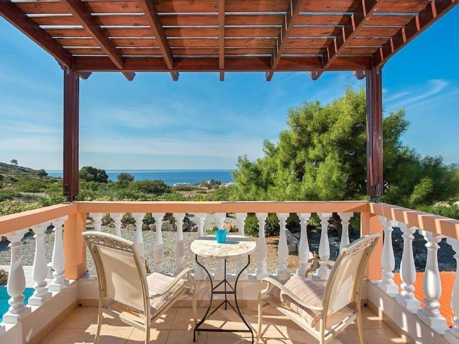 Villa Pefki Eksteriør billede
